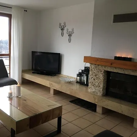 فيلة Dorka ايستينبا