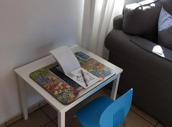 ヴィラ Dorka イステブナ